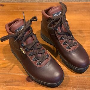 Vasque Men's Brown Leather Boots